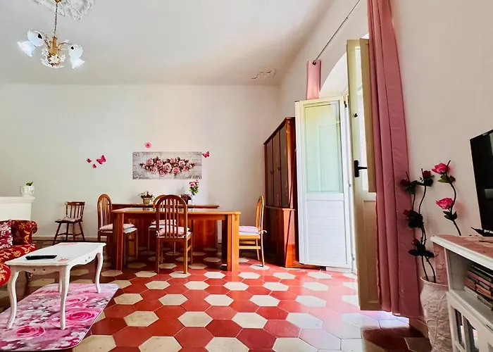 Vacanze Le Rose * Bosa